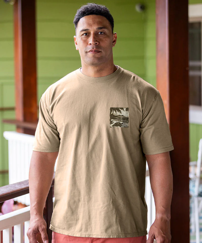 Island Retro Honu Scenic - Kona Coffee Dyed Short Sleeve Crewneck T-Shirt - Image 3