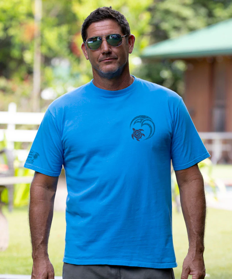 Malama - Blue Hawaii Dyed Short Sleeve Crewneck T-Shirt - Image 3