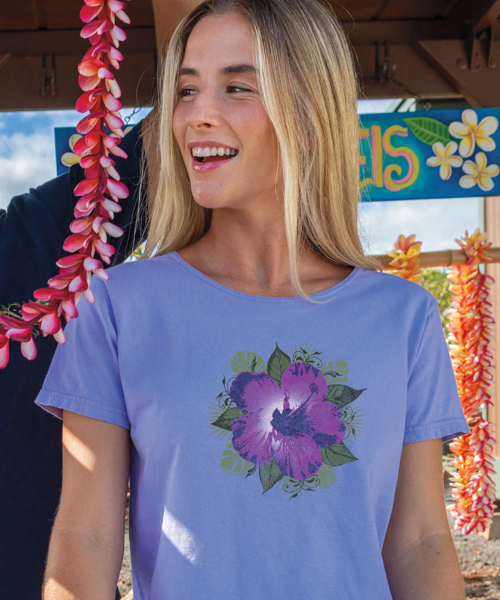 Hibiscus Solo - Lavender Dyed Short Sleeve Scoop Neck T-Shirt - Image 2