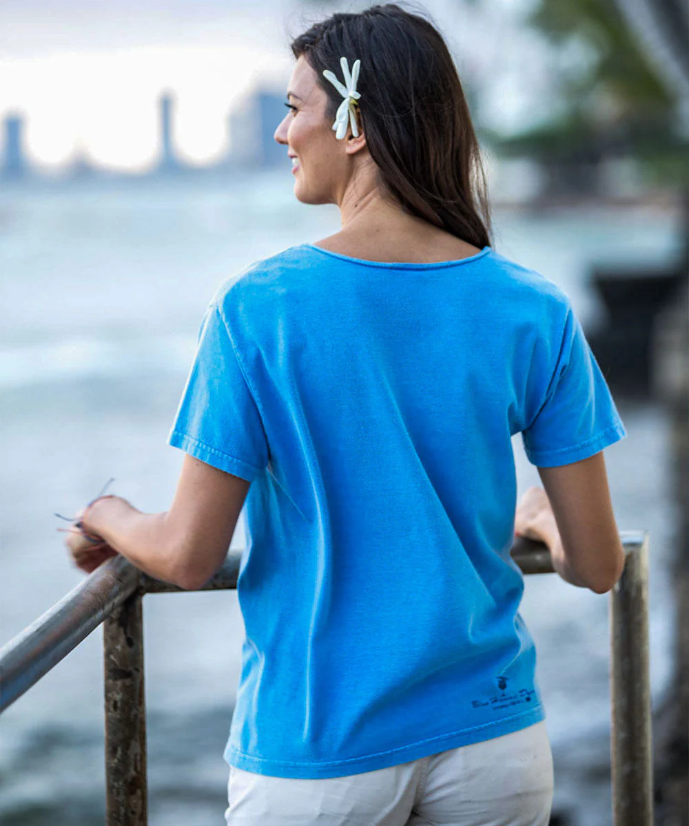 Honu Trio - Blue Hawaii Dyed Short Sleeve Scoop Neck T-Shirt - Image 3