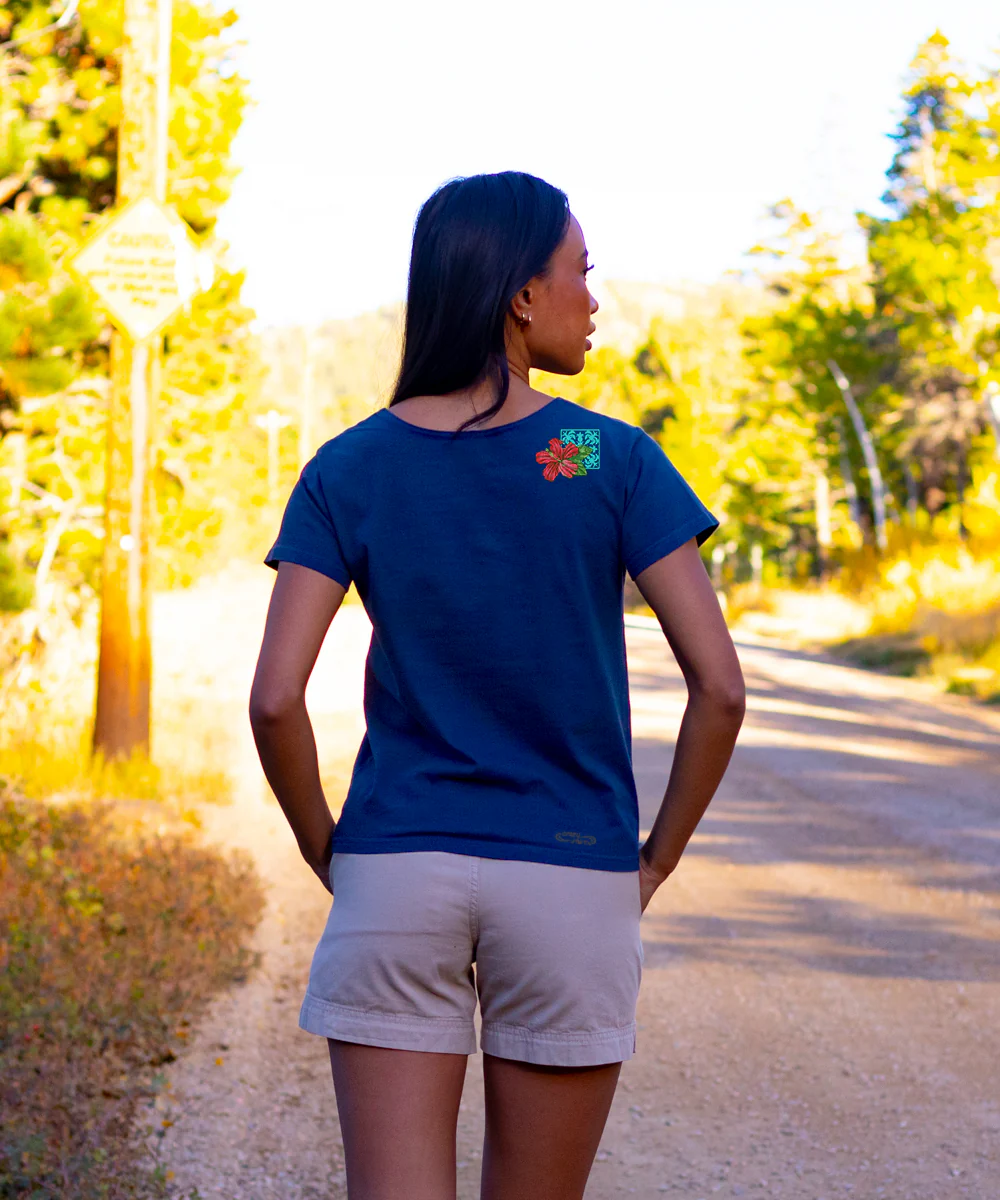 Pua Nani Montage - Navy Short Sleeve Scoop Neck T-Shirt - Image 3