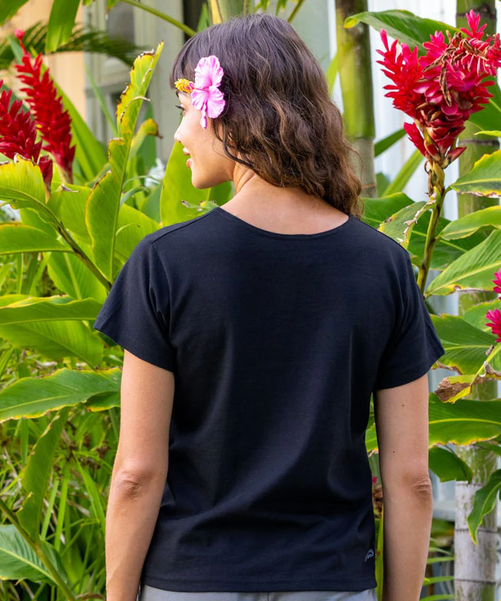 White Hibiscus - Black Short Sleeve Scoop Neck T-Shirt - Image 3